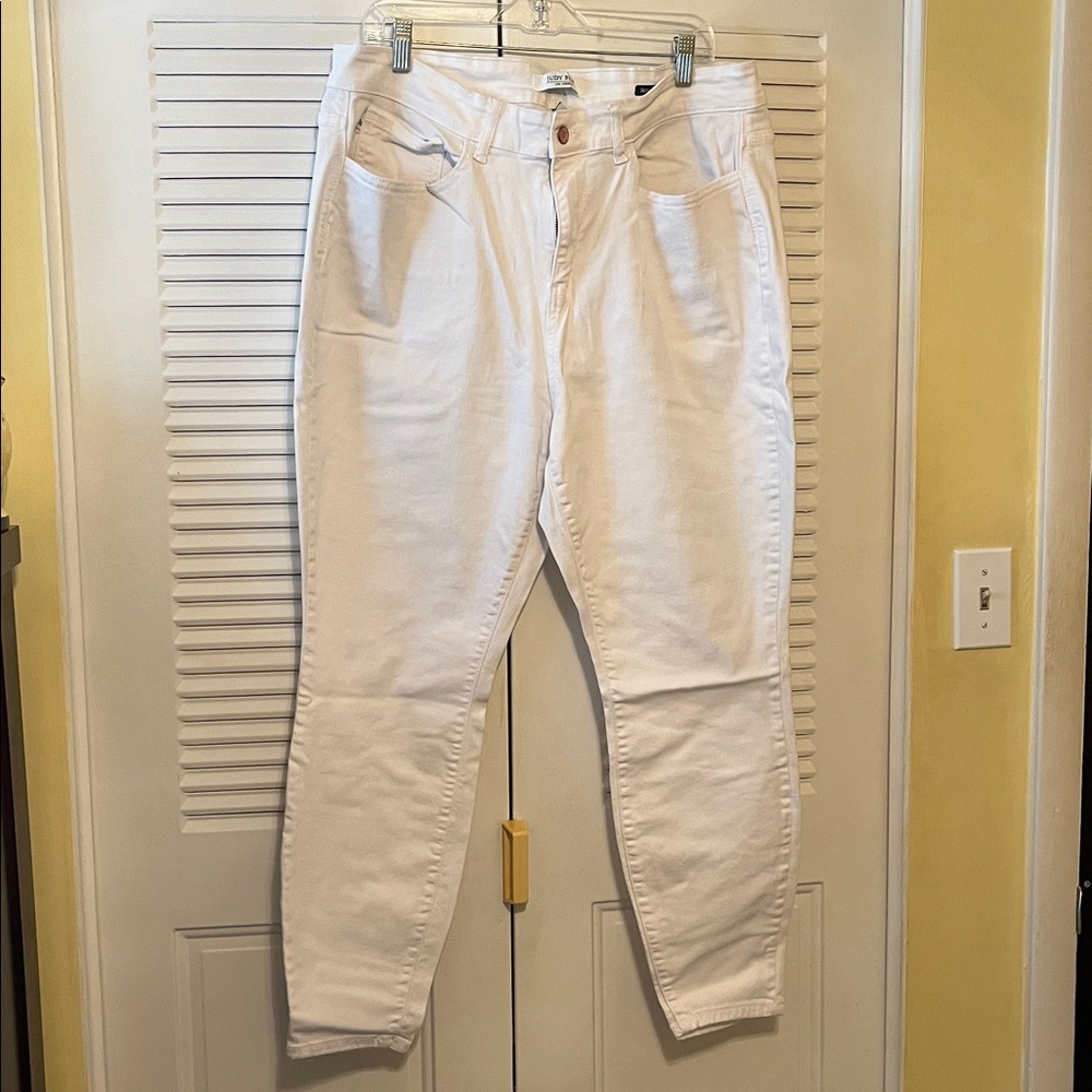 Judy Blue White Skinny Fit Jeans